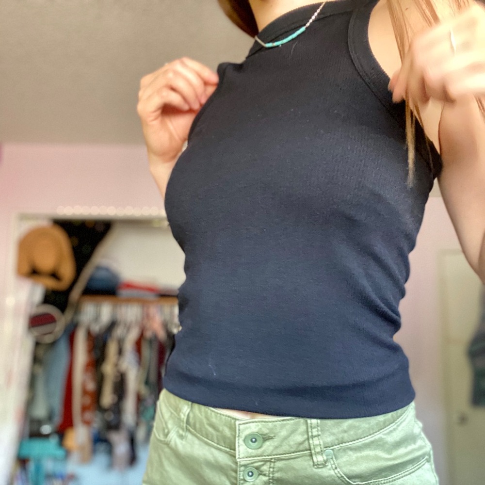 🌚BLACK HALTER TOP🌚 - Picture 3 of 4